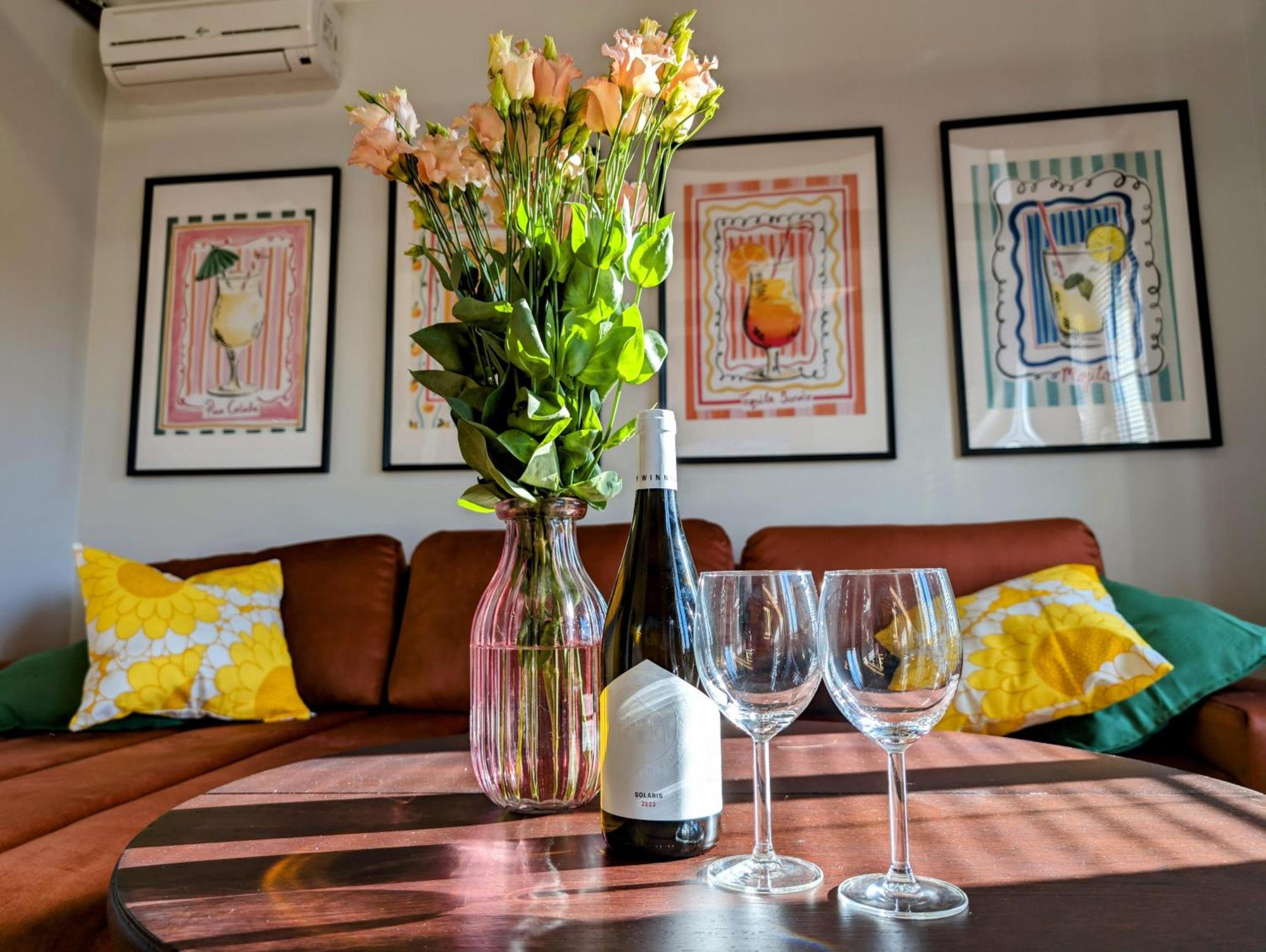 Sunflower Park Apartment เมียนซิดดรอแย ภายนอก รูปภาพ